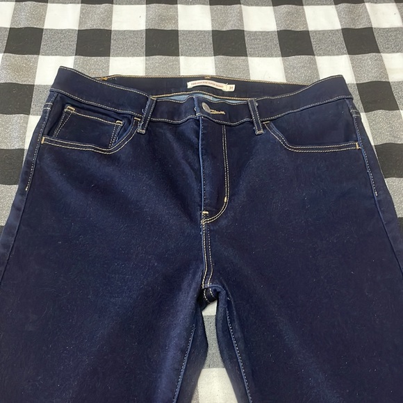 EXC! Levi's 720 High Rise Super Skinny Jeans Women's 31 x 29 Dark Indigo Soft - Picture 6 of 10